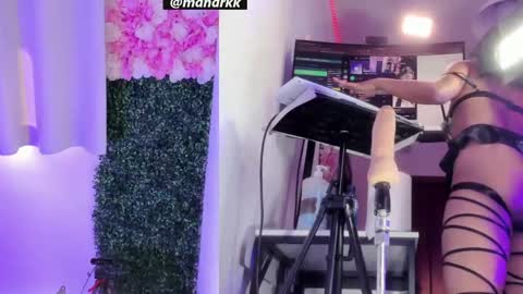 Snapshot of amanda_drawer27 chatting on 04-27-26, 03:43 amanda_drawer27 online show from 04-27-26, 03:43