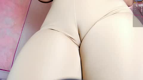 Amanda Marcuzzi  online show from 10-06-25, 12:13