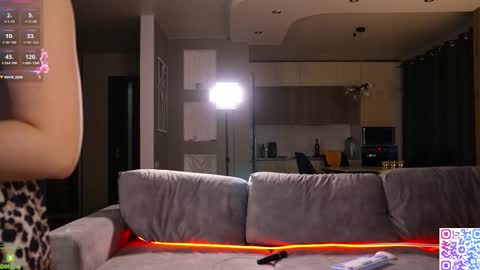 Snapshot of amanda_sayhey chatting on 02-06-26, 03:33 online show from 02-06-26, 03:33