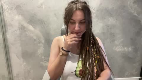 Amanda online show from 03-18-26, 09:12