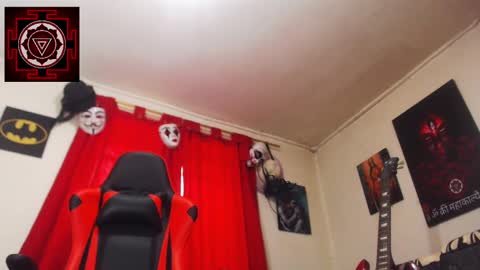 Snapshot of amanda_valeska chatting on 12-25-24, 03:49 Amanda Valeska online show from 12-25-24, 03:49