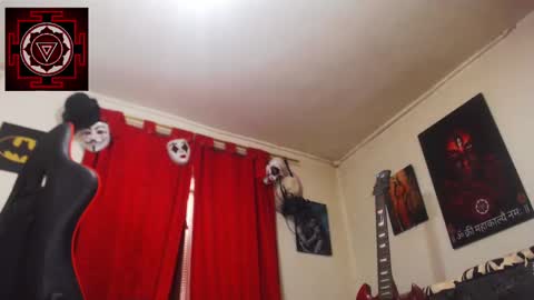 Snapshot of amanda_valeska chatting on 01-12-25, 01:27 Amanda Valeska online show from 01-12-25, 01:27