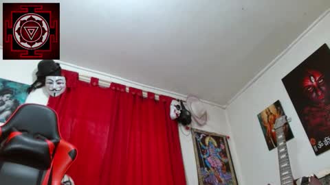 Snapshot of amanda_valeska chatting on 10-05-25, 03:54 Amanda Valeska online show from 10-05-25, 03:54