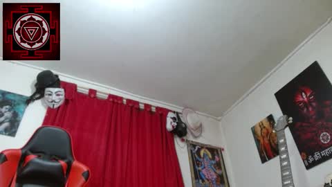 Snapshot of amanda_valeska chatting on 10-13-25, 03:45 Amanda Valeska online show from 10-13-25, 03:45