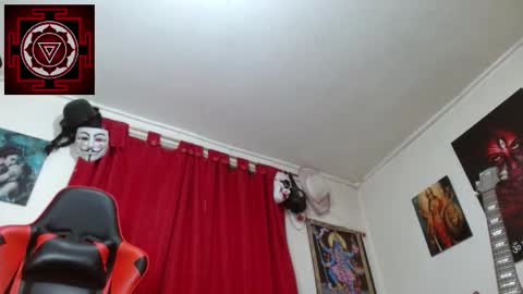 Snapshot of amanda_valeska chatting on 10-24-25, 05:42 Amanda Valeska online show from 10-24-25, 05:42