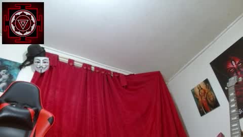 Snapshot of amanda_valeska chatting on 12-15-25, 06:01 Amanda Valeska online show from 12-15-25, 06:01