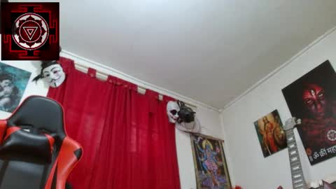 Amanda Valeska online show from 04-17-26, 06:11