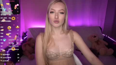 Amanda online show from 12-28-24, 05:14