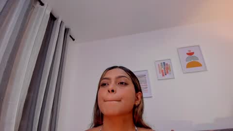 Snapshot of amandaconnerx chatting on 01-15-25, 02:06 Amanda online show from 01-15-25, 02:06