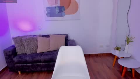 Snapshot of amandaconnerx chatting on 10-19-25, 05:46 Amanda online show from 10-19-25, 05:46