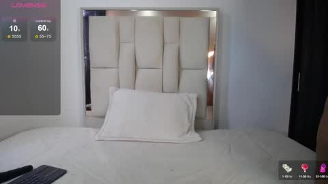 AmandaRousel  online show from 12-06-24, 02:06