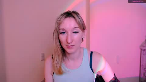 Snapshot of amandasentin chatting on 06-18-26, 06:57 Amanda online show from 06-18-26, 06:57