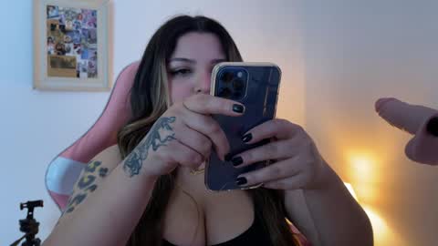 Amandha online show from 11-14-25, 10:51