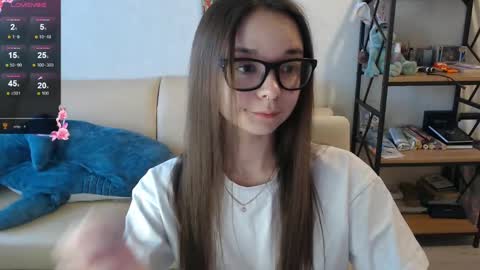 Mila online show from 12-11-24, 11:30