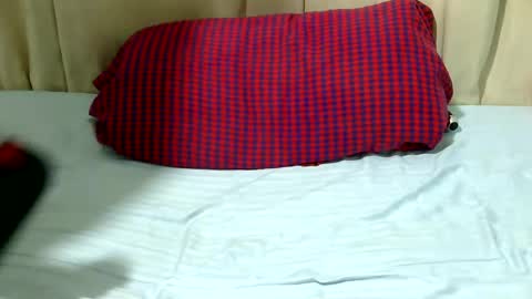 Snapshot of amani_20 chatting on 07-05-26, 01:40 terry online show from 07-05-26, 01:40
