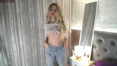 Snapshot of amapola_hs chatting on 10-03-25, 10:29 amapola_hs online show from 10-03-25, 10:29