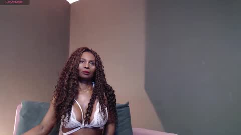 Snapshot of amara_bss_ chatting on 02-14-25, 11:53 luna online show from 02-14-25, 11:53
