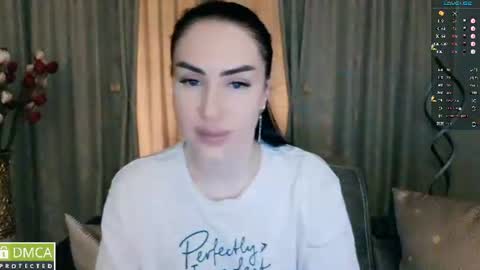 Snapshot of amara_campbell chatting on 06-12-26, 03:05 amara campbell online show from 06-12-26, 03:05