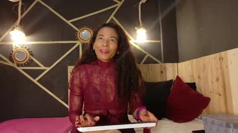 Snapshot of amara_vex chatting on 05-26-26, 12:45 amara_vex online show from 05-26-26, 12:45