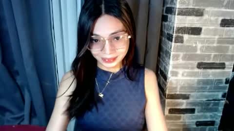 Snapshot of amarabellax chatting on 01-19-26, 01:37 BELLA online show from 01-19-26, 01:37