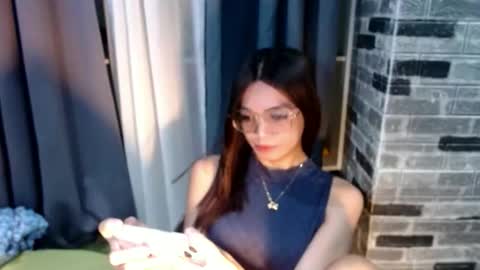 Snapshot of amarabellax chatting on 02-24-26, 12:47 BELLA online show from 02-24-26, 12:47