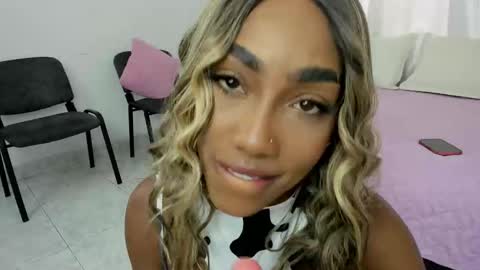 amaraluxe online show from 11-06-25, 04:08