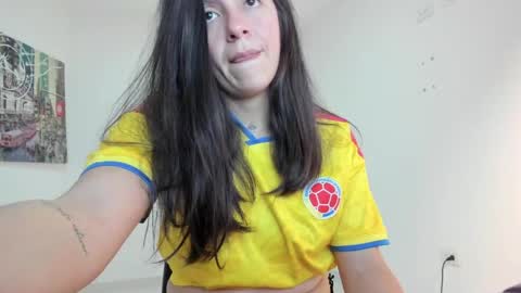 Snapshot of amaranta69_cam chatting on 05-16-26, 10:36 AMARANTA online show from 05-16-26, 10:36