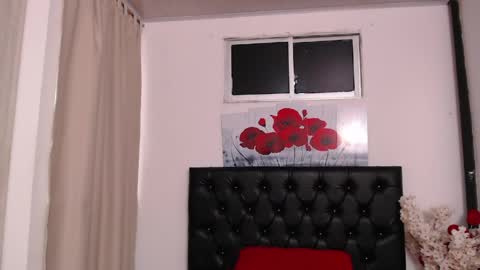 Snapshot of amaranta_f00x chatting on 05-18-26, 12:44 Amaranta online show from 05-18-26, 12:44
