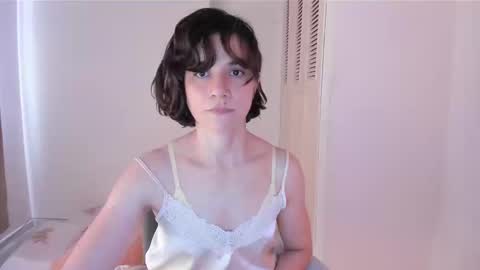 Snapshot of amaranthaajames chatting on 09-08-25, 08:08 Amarantha online show from 09-08-25, 08:08