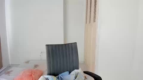 Snapshot of amaranthaajames chatting on 09-12-25, 08:20 Amarantha online show from 09-12-25, 08:20