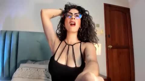 Amara Yasbel online show from 03-18-26, 06:33