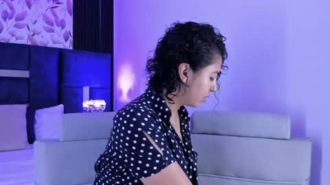 Emily online show from 01-21-25, 10:30