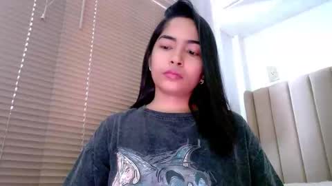 Snapshot of amariahholly chatting on 12-15-25, 05:34 Amariah Holly online show from 12-15-25, 05:34