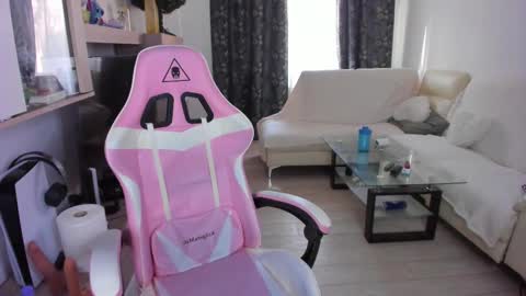 amateur_fitbabex online show from 03-08-25, 06:32