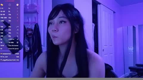 Snapshot of amateuroras chatting on 02-03-26, 06:22 leash online show from 02-03-26, 06:22