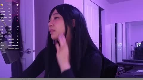 Snapshot of amateuroras chatting on 02-03-26, 08:25 leash online show from 02-03-26, 08:25