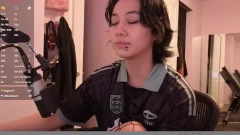 Snapshot of amateuroras chatting on 02-28-26, 03:18 leash online show from 02-28-26, 03:18