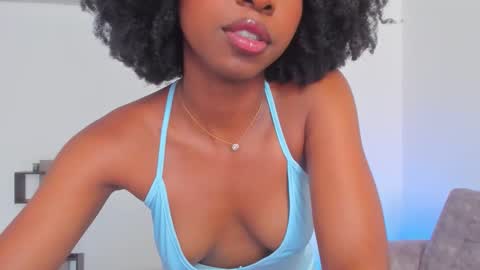 Snapshot of amatiistur chatting on 12-22-25, 06:27 Tammy online show from 12-22-25, 06:27