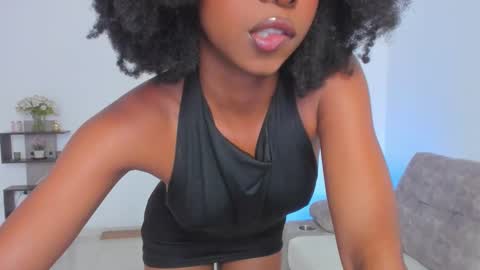 Snapshot of amatiistur chatting on 02-06-26, 08:23 Tammy online show from 02-06-26, 08:23