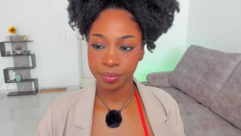 Snapshot of amatiistur chatting on 02-20-26, 07:25 Tammy online show from 02-20-26, 07:25