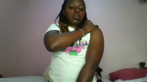 Snapshot of amaya87 chatting on 06-19-26, 03:33 Amaya87 online show from 06-19-26, 03:33
