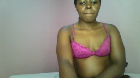 Snapshot of amaya87 chatting on 07-18-26, 04:38 Amaya87 online show from 07-18-26, 04:38