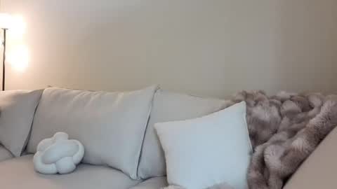amaya_floress online show from 05-09-26, 02:22