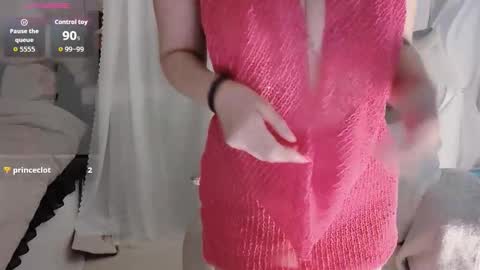 yooo online show from 10-22-25, 02:06