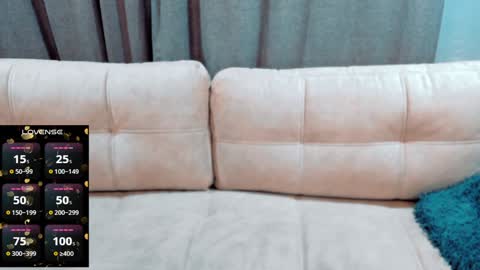 Snapshot of amazing_alina chatting on 01-14-25, 03:32 Alina online show from 01-14-25, 03:32