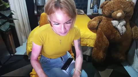 Snapshot of amazingbombshellx chatting on 01-12-25, 12:33 kendra online show from 01-12-25, 12:33