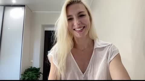 Snapshot of amazingkelly chatting on 07-30-26, 08:46 Kelly online show from 07-30-26, 08:46