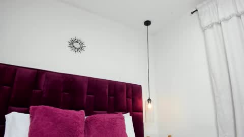 Snapshot of ambar85 chatting on 12-14-25, 03:01 ambar85 online show from 12-14-25, 03:01