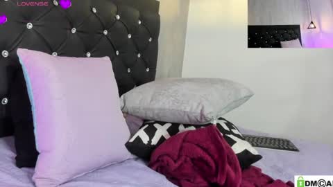 Snapshot of ambar__sweet1 chatting on 07-09-26, 12:09 AMBAR online show from 07-09-26, 12:09