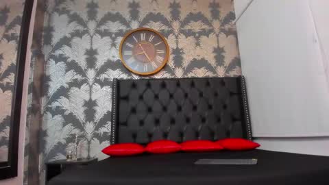 Ambar Colling online show from 02-10-25, 01:35